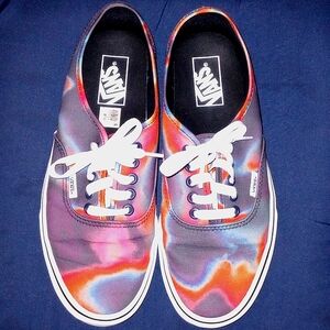 Like New! Vans Infrared Tie Dye Size 8.5 Mens 10 Women Red Blue Orange Pink